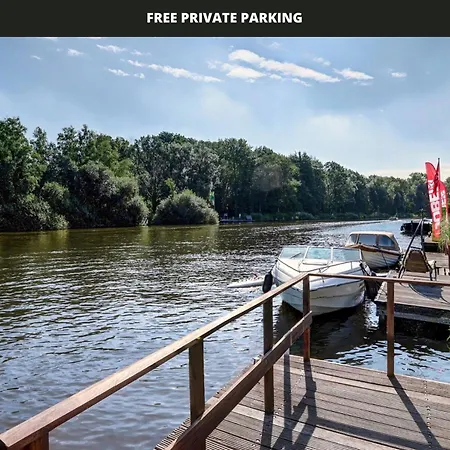 Amsterdam Lake Hotel-2
