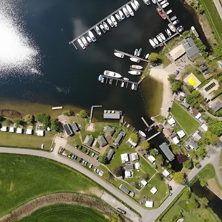 Tiny House By The Water - De Schans Alphen-3