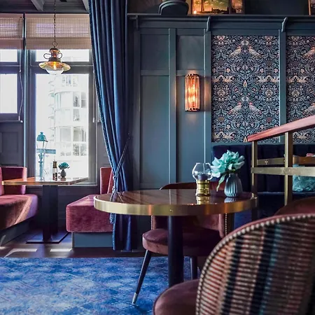 Boulevard Hotel Scheveningen-3