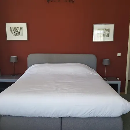 Hotel het Gemeentehuis Uithuizen-2