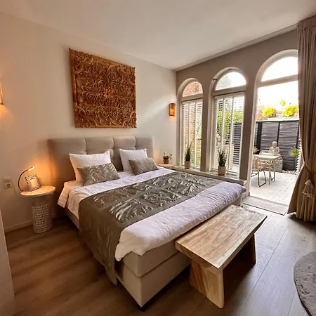 Zen B&B-2
