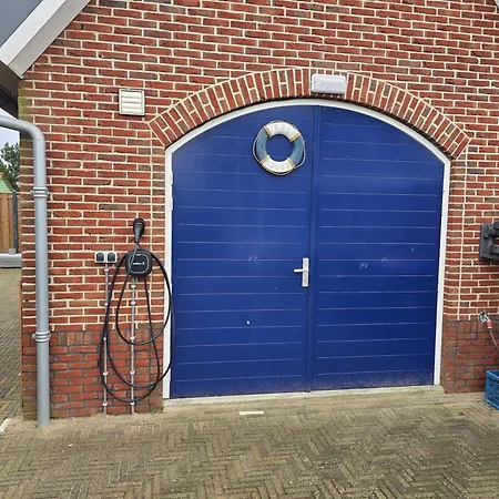 Strandhuisje Achter De Duinen.-3