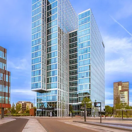 Plaza Premium Almere-3