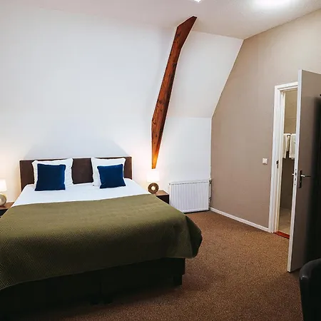 Dutch Golden Hotel-2