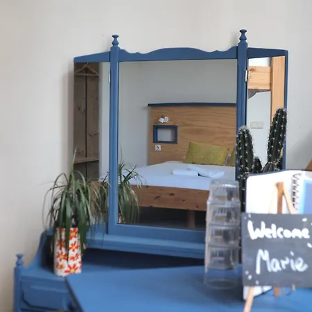 Hostel Roots-2