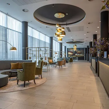 Park Plaza Amsterdam Airport-3