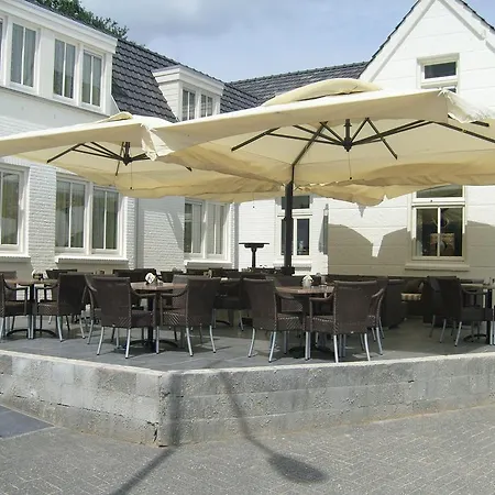 Hotel Brasserie Oud Maren-3