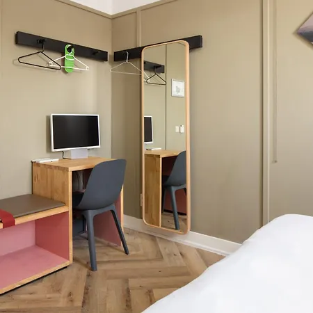 Hotel Light-2