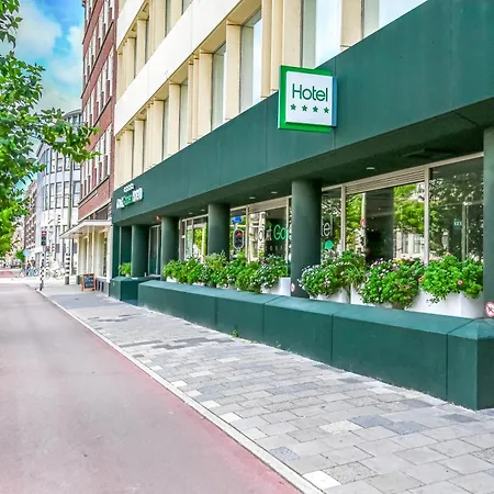 Court Garden Hotel - Ecodesigned-2