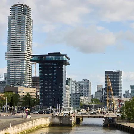Doubletree By Hilton Rotterdam Centre-2