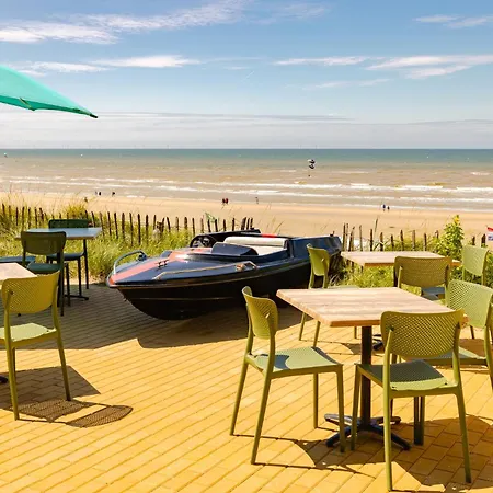 Beachhouse Hotel-3