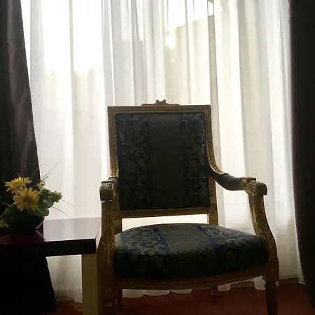 Hotel De Weyman-2