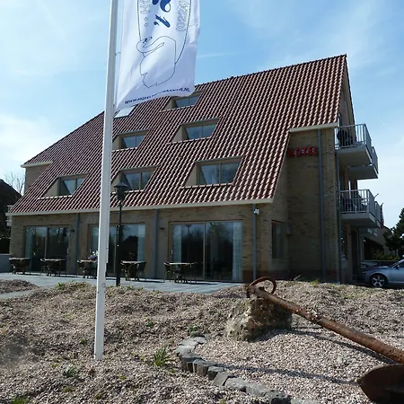 Hotel Het Zwaantje-3
