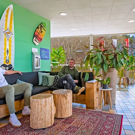 Stayokay Hostel Noordwijk-2