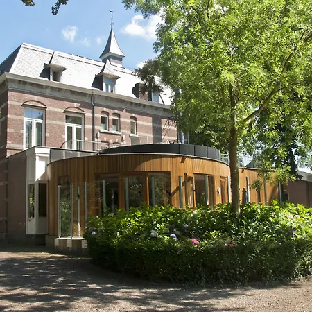 Hotel De Villa-2