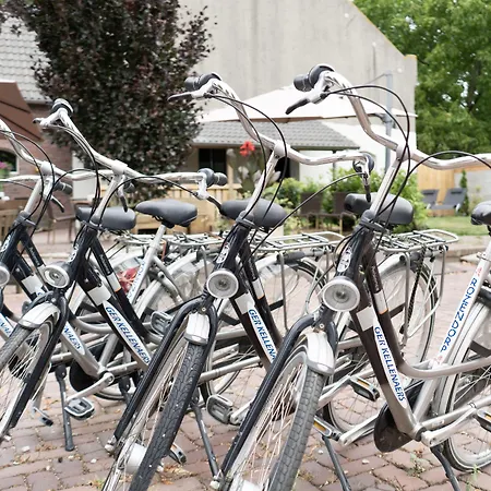 Hotel Herberg De Lindehoeve-2