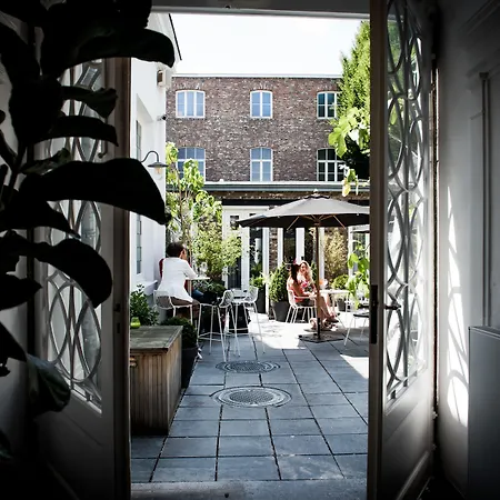 Fitz Roy Urban Hotel, Bar And Garden-3