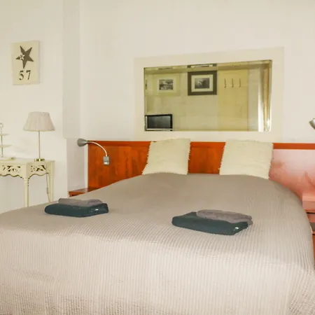 Blankebil Rooms-3