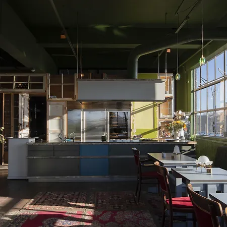 Hotel Piet Hein Eek-3