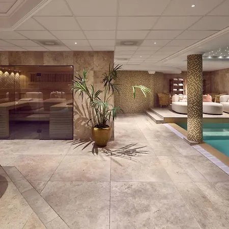 Van Der Valk Palace Hotel Noordwijk-3