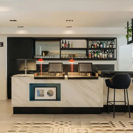 Leonardo Hotel Rotterdam Savoy-3