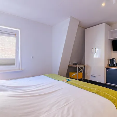 Hotel Kijkduin-3