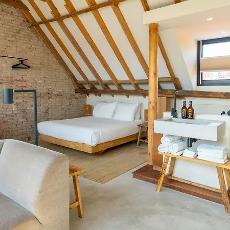 Van Heeckeren Apartments&Suites Buren-3