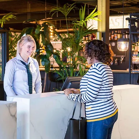 Ibis Styles Amsterdam Airport-2