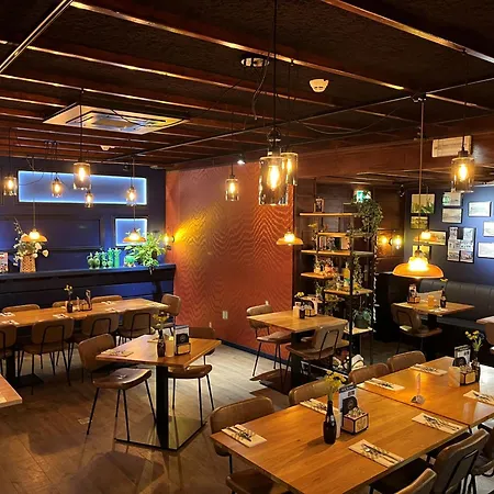 Hotel Café Restaurant De Kroon-3