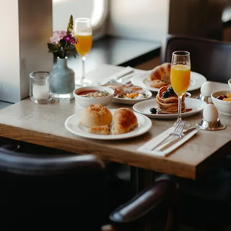 ss Rotterdam Hotel en Restaurants-3