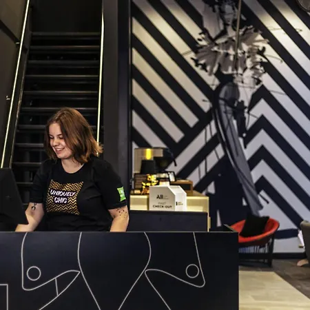 Ibis Styles Arnhem Centre-3