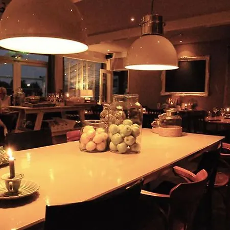 Budget Hotel De Plashoeve-2