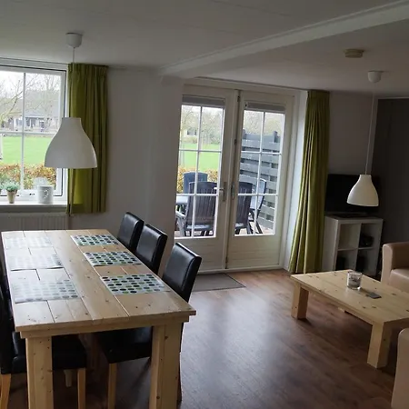 Vakantiehuizen Hofstede Elzenoord-3