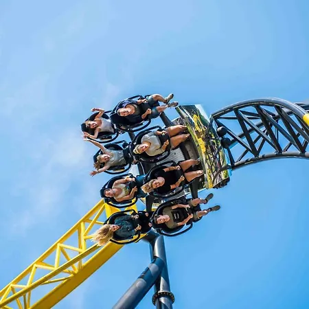 Walibi Village-2
