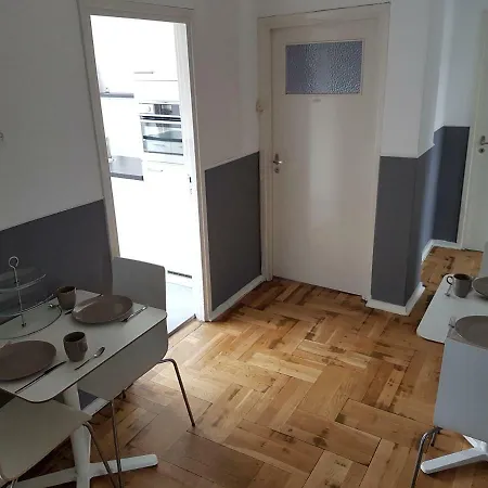 Bed And Breakfast Loft24-3