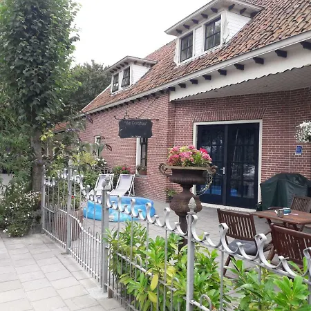 Vakantiehuis 'T Koetshuis Visvliet-3