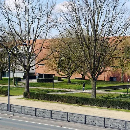 Op De Burg-2