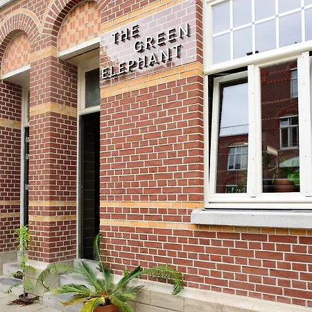 The Green Elephant Hostel&Spa-2