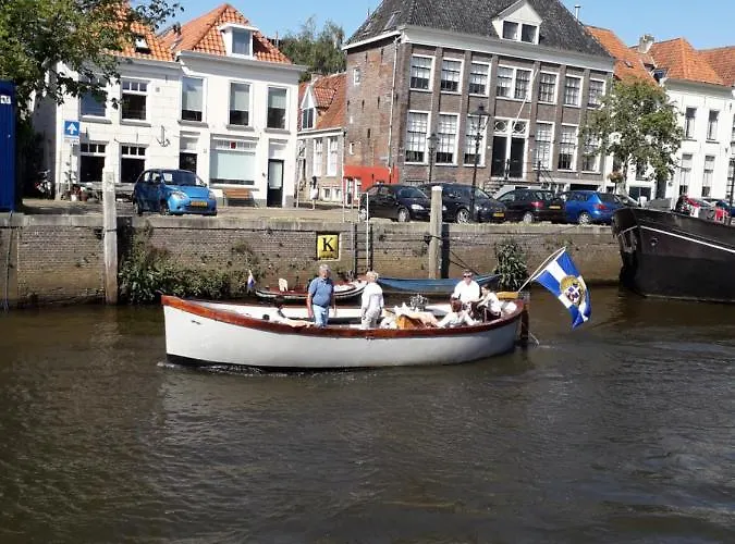 Thorbecke Canal View