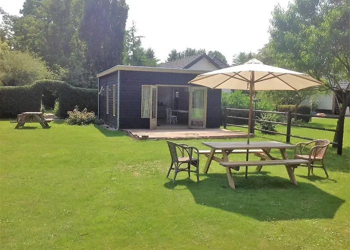 B&B De Sprokkeltuin Beuningen , Nederland