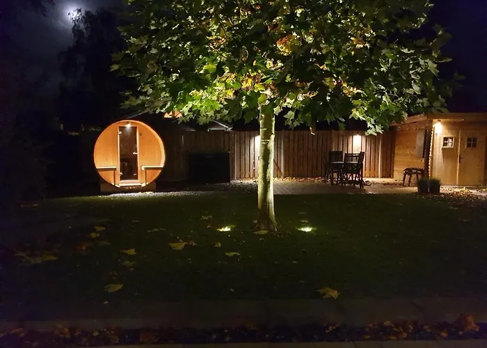 Liv Residence Holiday Home With Sauna & Fireplace Ermelo, Nederland