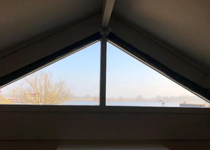 Bed And Breakfast De Biesbosch - In 'T Riet