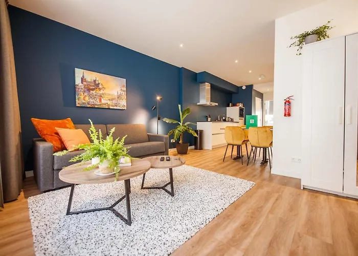 Boutique Chic 55M2 With City Garden - Db6A