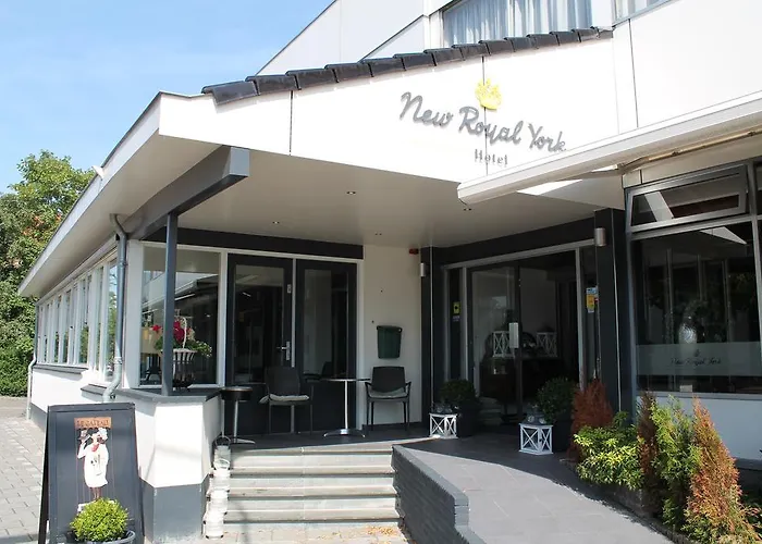 New Royal York Hotel
