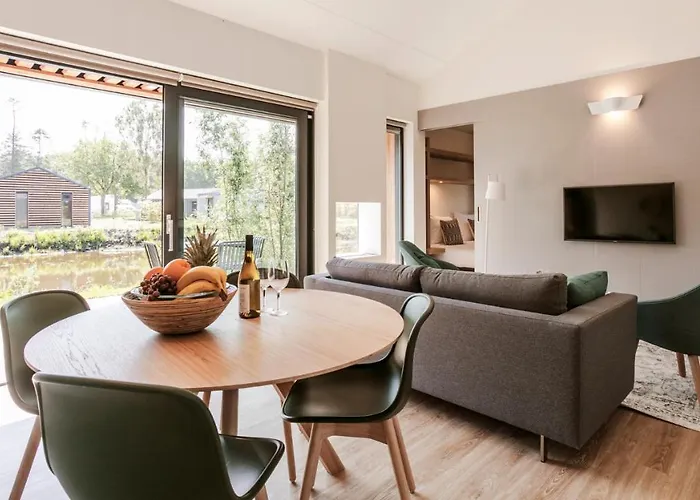 Dutchen Suitelodges Gooilanden Loosdrecht, Netherlands