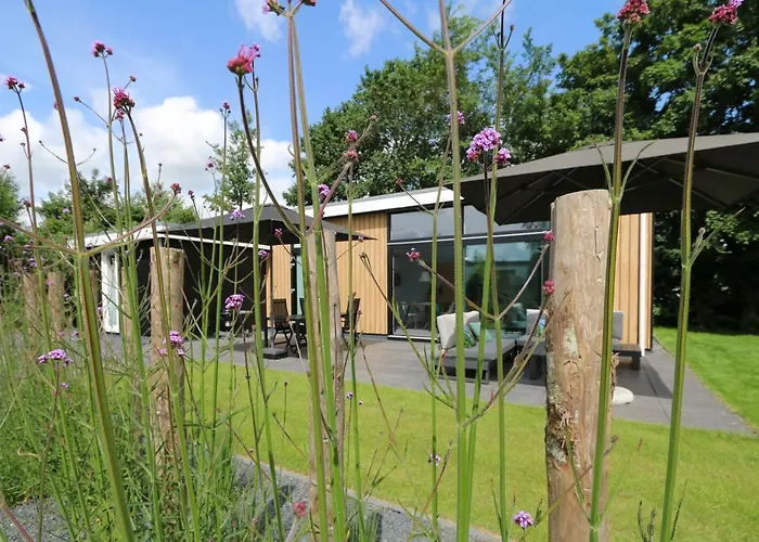 Rietreiger Luxe Vakantielodge In Friesland - 2 Badkamers