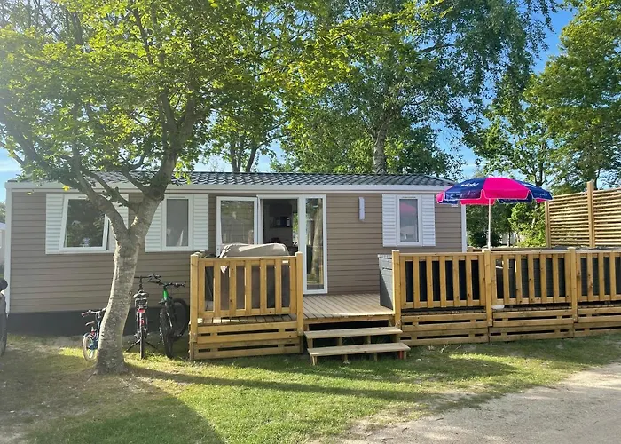 Op Lauwersoog Met 3 Slaapkamers En Vaatwasser - JoyCasa