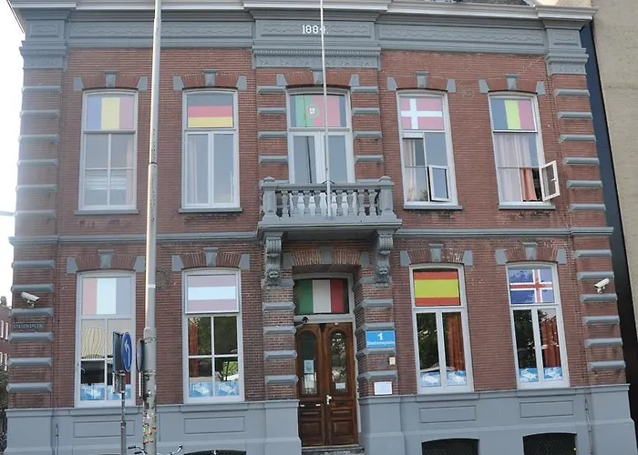 Breda / Youth
