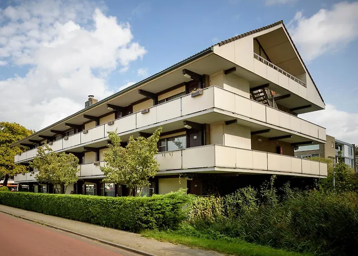 Campanile &Restaurant Oost