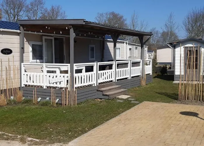 Zee&Zout, chalet 6 pers. bij Renesse en strand!